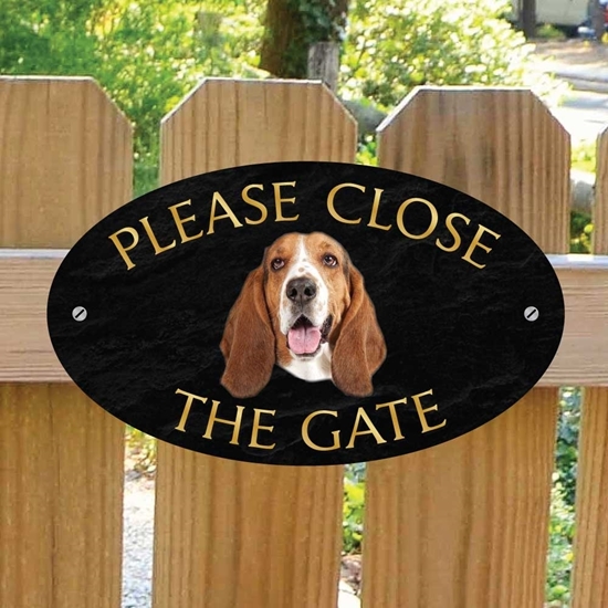 Picture of Basset Hound Gate Sign