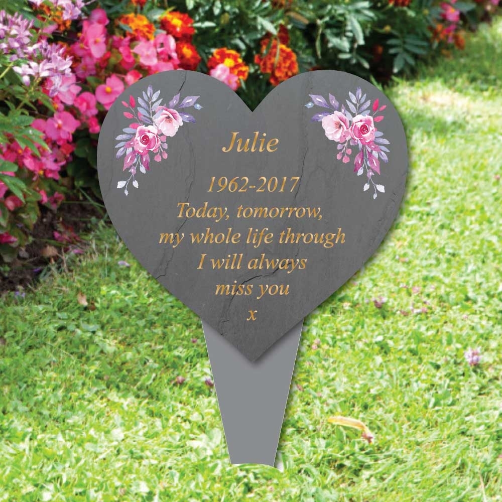 JAF Graphics. Personalised Heart Memorial Plaque with roses