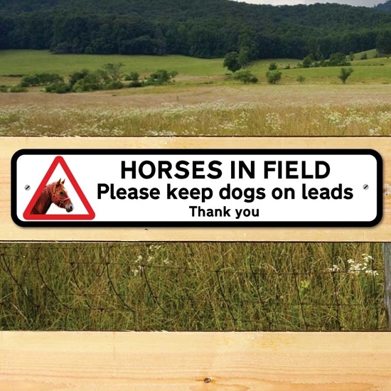 Picture of HORSES - DOG ON LEAD GATE SIGN