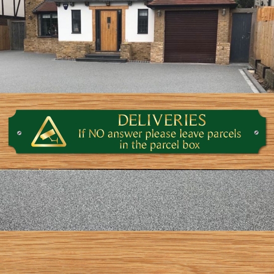 Picture of Parcel Delivery Gate Sign