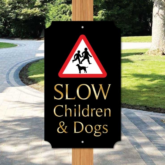 Picture of Slow Children and Dogs Sign, Classic Design
