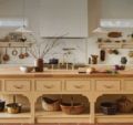 Picture of Wooden corner shapes,  Furniture frame decor mouldings
